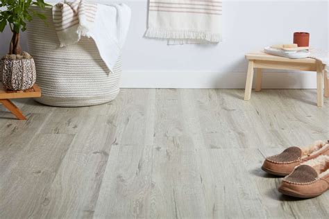home.furnitureanddecorny.com:most durable flooring on a budget