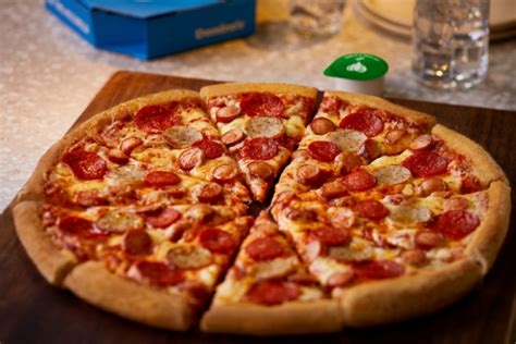 most popular domino's pizza toppings