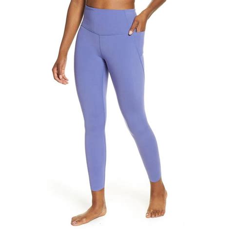 most popular yoga clothing brands