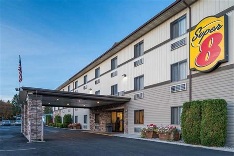 motels near kalispell airport