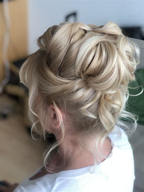 Unique Mother Of The Groom Updos For Long Hair For Long Hair