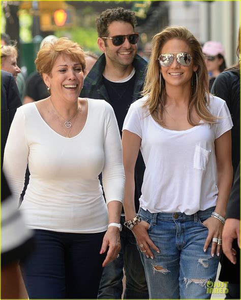 mother with jennifer lopez