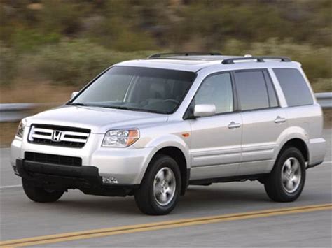 motor trend 2006 suv of the year