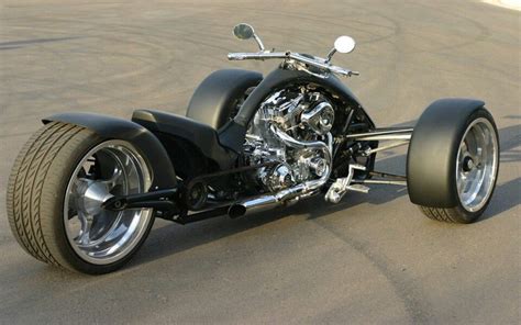 motor trike with two front wheels