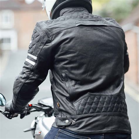 motorcycle leather jacket styling