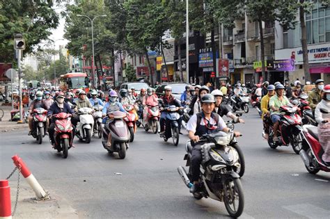 motorcycle rental in vietnam