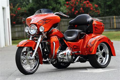 motorcycles trikes for adults