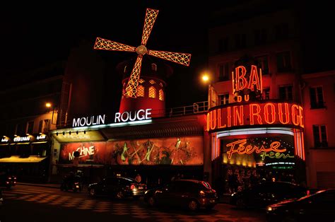 moulin rouge in france