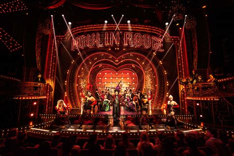 moulin rouge touring review