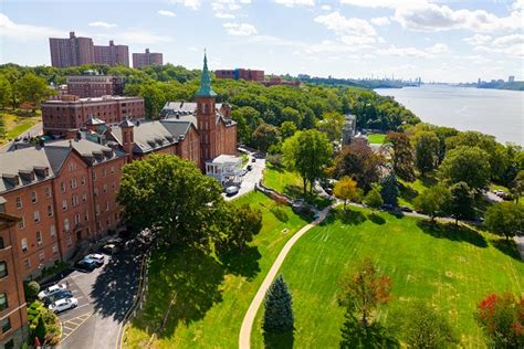 mount saint vincent canvas