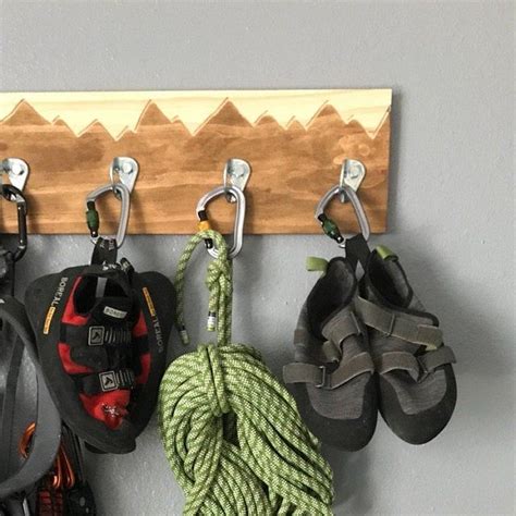 Mountain Board Hanger