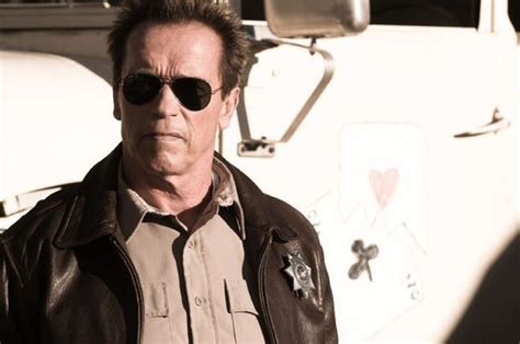 movie with arnold schwarzenegger as a sheriff
