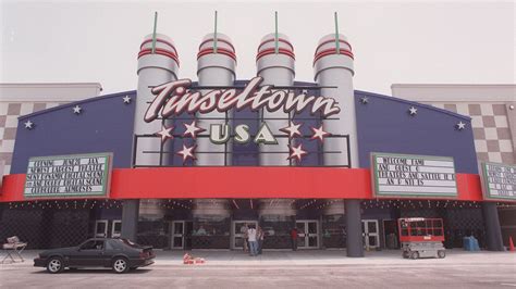 movies playing at tinseltown in okc