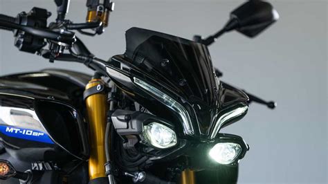 Mt10 Headlight