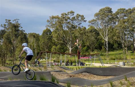 Mtb On Bmx Track