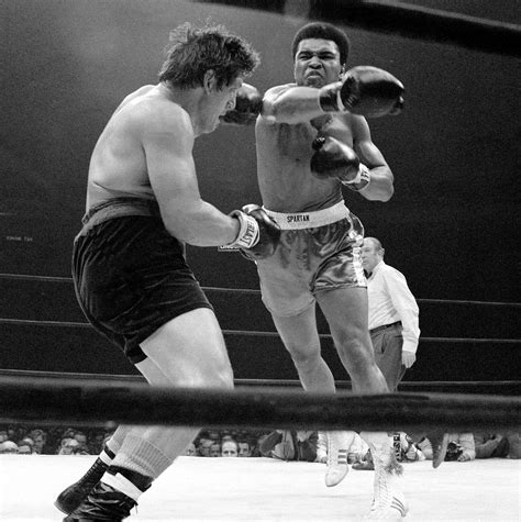 muhammad ali vs oscar bonavena