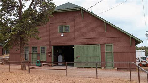 mule barn ponder