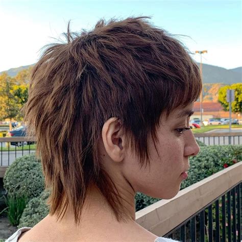 mullet hairstyle for older women
