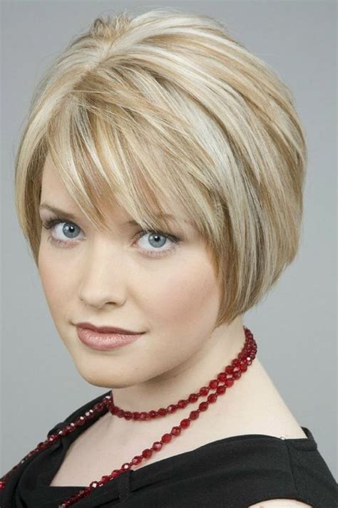 Short Haircut For Round Face In 2023