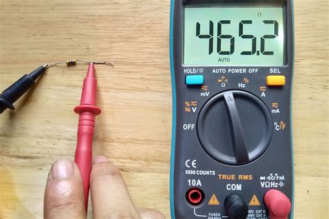 Multimeter Test Ohms