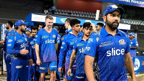 mumbai indians released players 2022