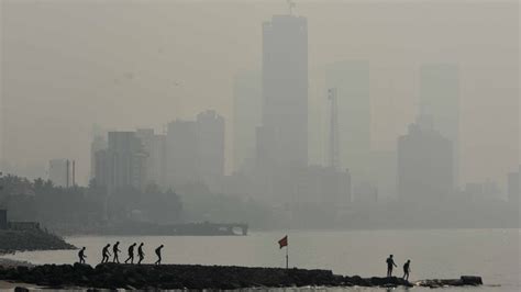 mumbai vs delhi pollution