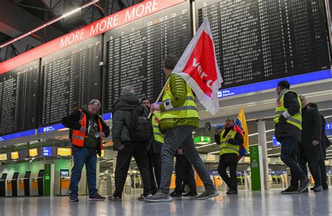 munchen airport strike
