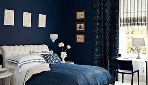 Mur Bleu Fonce Chambre Le Foncé Donne Le Ton Au Coin Nuit Décor De