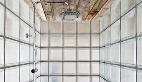 Mettons des briques de verre dans la salle de bains Idée