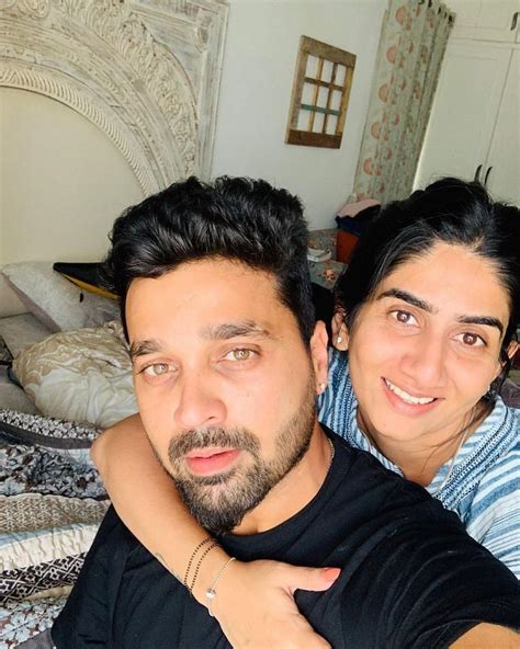 murali vijay first wife