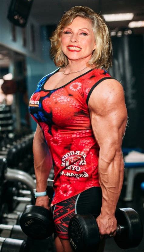 muscle milfs