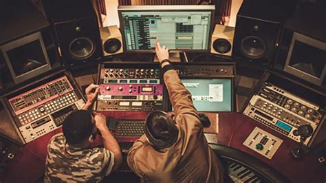 music producer college