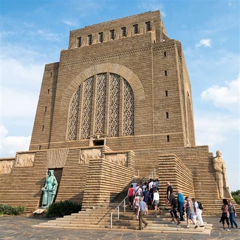 must see attractions in johannesburg