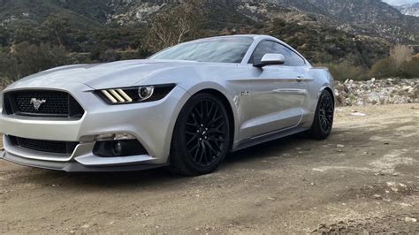 mustang gt 5.0 0-60 time