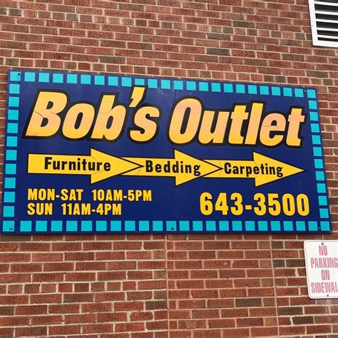 my bob's outlet store