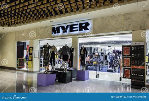 myer canberra centre opening hours
