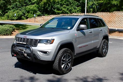 nada 2019 jeep grand cherokee trailhawk