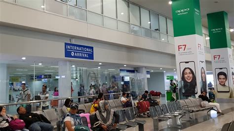 naia terminal 3 arrival waiting area