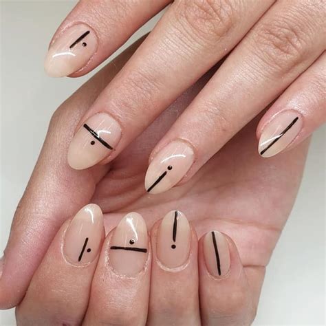 Nail Art Lines Dots