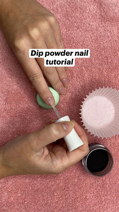 Nail Dip Powder How Does It Work