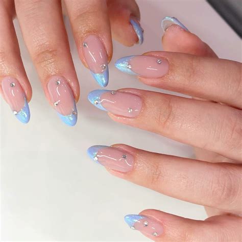 nail french gems