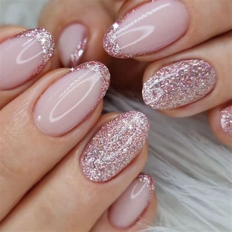 Nail Ideas Oval Shape Glitter