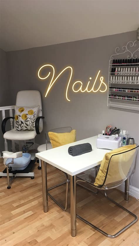 Nail Room Setup