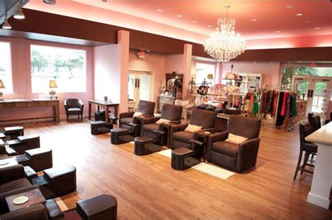 nail salons austin