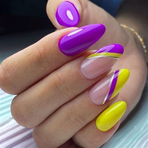 Nails Art Violet Et Jaune
