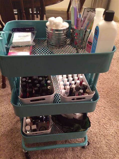 nails cart