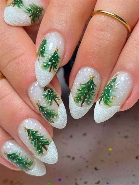Nails Christmas Tree White