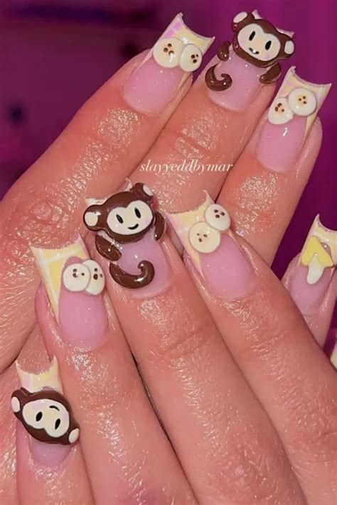 Nails Monkey