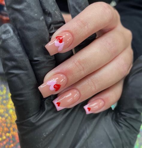 Nails Square Valentines Day