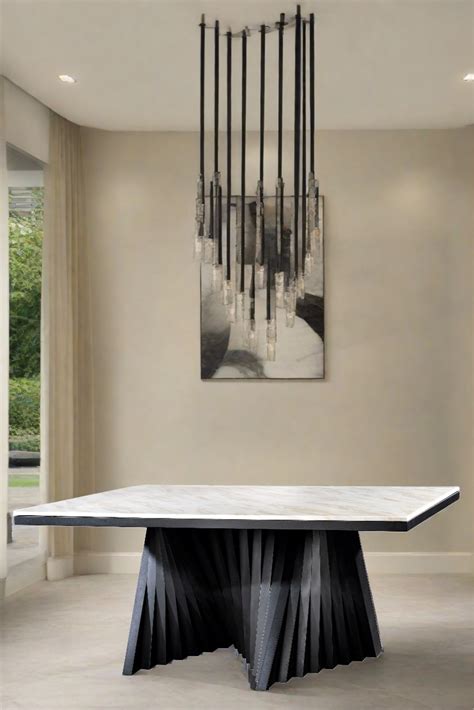 Nailsworth Dining Table